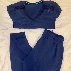Navy blue jogger scrub set!